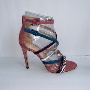 Brand new never worn Breran Aldo Heels